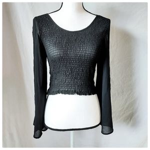 3/$30 Jealous Tomato Gothic Bellsleeve Crop Top